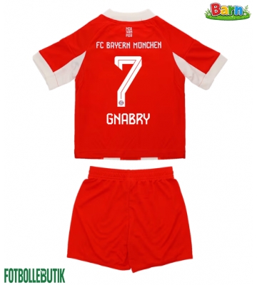 Bayern Munich Serge Gnabry #7 Hemmaställ Barn 2025-26 Kortärmad (+ Korta byxor)